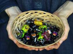 「山梨県萌木の村で1000個のカボチャが彩るハロウィンパーティー　仮装でお菓子もらえる」の写真