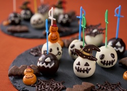 「【関西】2025ハロウィンビュッフェ7選　秋食材のスイーツ＆仮装特典も」の写真