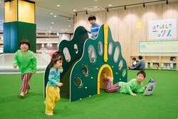 「長野県須坂市に全天候型アミューズメントパーク「ASOBLE」オープン　無料遊具充実」の写真