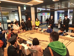 JR東日本の駅員さんたちと一緒に遊ぶ鉄道体験イベント♪