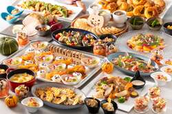 「食欲の秋にぴったり！　神戸ホテルで秋の味覚とハロウィンを楽しむブッフェが開催」の写真