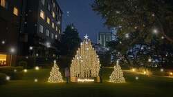 「高輪エリアのプリンスホテルで竹あかりが彩るクリスマス　無料点灯式やパティシエ体験」の写真