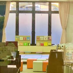 「【関西】2025読書の秋に行きたい！絵本＆物語好きの親子におすすめの図書館＆スポット」の写真