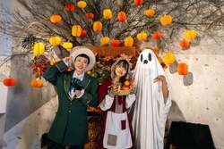 「埼玉県熊谷市のおふろcafe ハレニワの湯でハロウィンイベント　仮装でお菓子もらえる」の写真