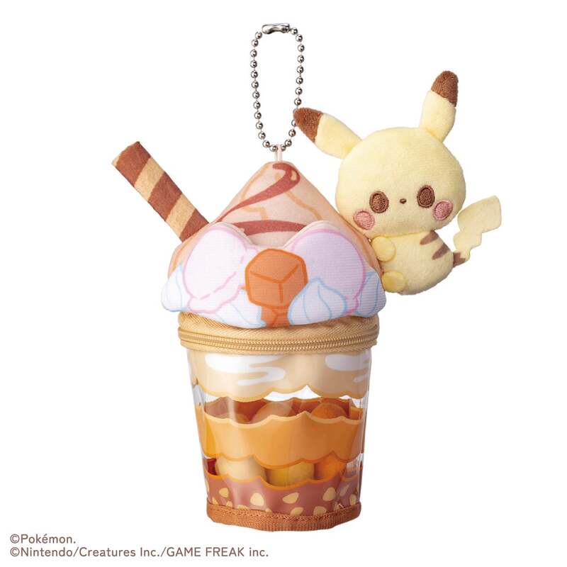 ﾎﾟｹﾋﾟｰｽ ﾋﾟｶﾁｭｳのｷｬﾗﾒﾙﾊﾟﾌｪぬいぐるみﾁｬｰﾑ　￥2,970（税込み）
