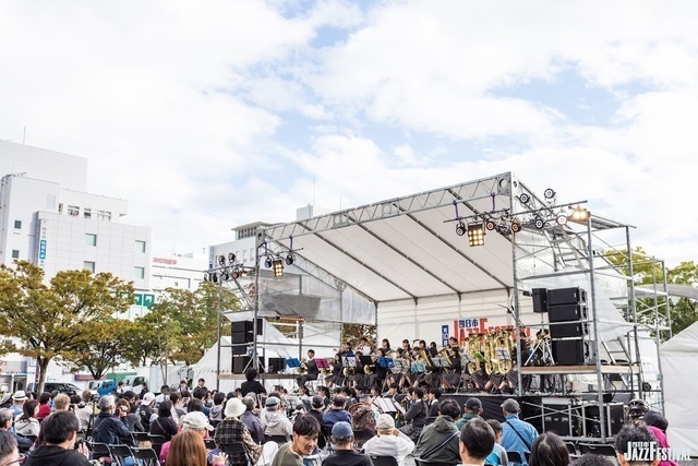 第12回四日市JAZZフェスティバル／第10回四日市市民公園（メイン会場）の様子