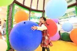「愛知県岡崎市に子供がひとりでも遊べるスキッズガーデンがオープン！」の写真