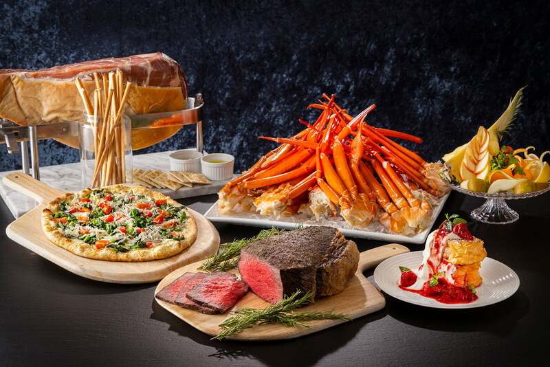 「テラス　レストラン」の「ズワイ蟹食べ放題付きディナービュッフェ」