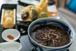 「沖縄でレーザーショーのカウントダウン！　年末年始の特別イベント」の写真