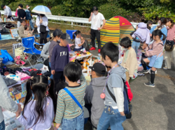 「宮城県仙台市で「SDGsわくわくフリーマーケット＆マルシェ」開催！　遊び＆学びが満載」の写真