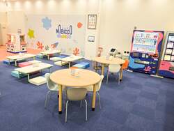 ※店内、遊具の画像はイメージです。