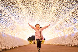 「東京メガイルミで「いこーよスペシャルデー」開催！小学生以下無料＆大人35%OFF」の写真