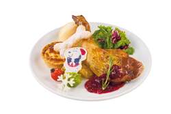 ローストチキン  〜デミグラス＆ベリーソース〜  販売場所】スタジオ・スターズ・レストラン ※11/6より販売