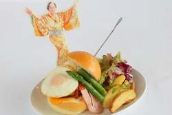 マツケンバーガー(1,980円)