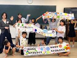 こども店長たちも仮装してお待ちしています！