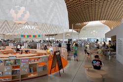 「児童グローブ」のようす