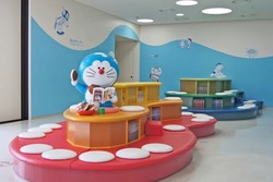 「みんなのひろば」には、藤子・F・不二雄先生の作品を自由に楽しめる「まんがコーナー」もあります