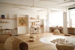 全国各地の杉で、リラックスできる「赤ちゃん木育ひろば」