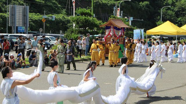 奴奈川姫と日本一の大ウス祭り（奴奈川祭り実行委員会）