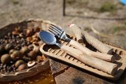 【11/16】 ナイフと削り馬でカトラリーや色鉛筆作り