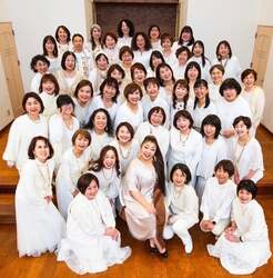 「福岡大名ガーデンシティで360度イルミネーション！42日間のクリスマスアドベント開催」の写真