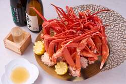 「大分の温泉リゾートでハローキティと新春イベント！餅つきや和太鼓、カニ食べ放題も」の写真