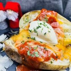 「さいたま新都心で入場無料のクリスマスマーケット開催！80種類以上のグルメと雑貨」の写真