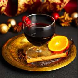 「さいたま新都心で入場無料のクリスマスマーケット開催！80種類以上のグルメと雑貨」の写真