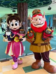 「ひらパーにLOVOTがやってくる！ロボットと遊べる特別イベントが期間限定開催」の写真