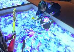 「冬休みとクリスマスを次世代テーマパークで楽しもう！　冬季限定アトラクションが登場」の写真