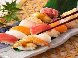 「時間無制限で上にぎり寿司食べ放題！　全国の「ニラックスブッフェ」で期間限定開催」の写真