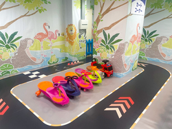 「東京浅草の室内遊び場リニューアル！　駅直結でアクセス抜群＆セルフ写真館も無料」の写真