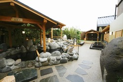 「肌寒い週末にも！神奈川の早朝オープンの朝風呂に入れる日帰りスーパー銭湯・温泉9選」の写真