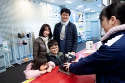 「【2025-2026】関東のアイススケート場おすすめ16選　冬季期間限定から通年までを厳選」の写真