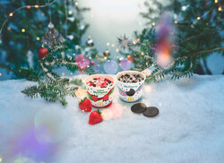 マックフルーリー 苺 オレオ クッキー／超 オレオ クッキー