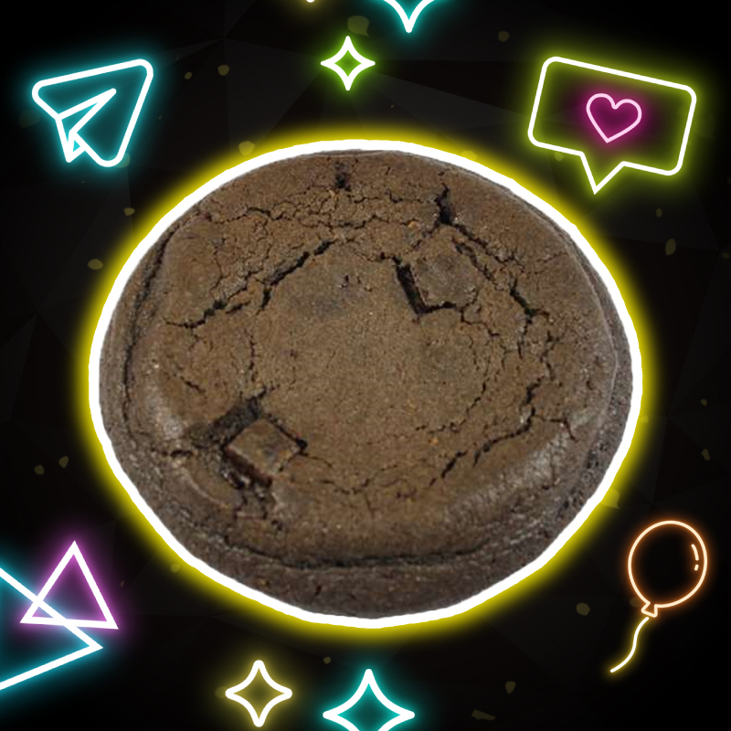 「お店で焼いたブラッククッキー」241円（税別）※11月18日（火）〜順次　※セブンカフェ ベーカリー販売店舗限定