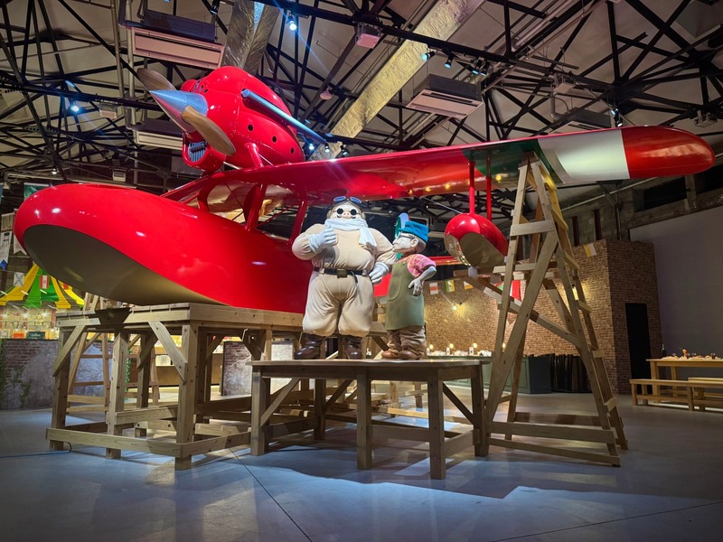 「サボイアS-21」（「ジブリの立体造型物展」での展示風景）　（C）1992 Hayao Miyazaki/Studio Ghibli,NN