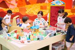 「横浜市戸塚区に親子の新スポット誕生！地球をテーマにした室内遊び場がオープン」の写真