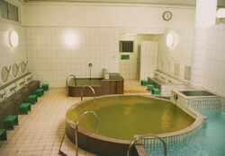 「【兵庫】肌寒い週末にも！早朝オープンの朝風呂に入れる日帰りスーパー銭湯・温泉8選」の写真