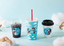 「羽田空港に「ミッキー＆フレンズ」のカフェ登場！　かわいいパン＆ドリンクを楽しもう」の写真