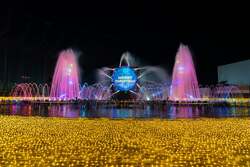 「

よみうりランドのクリスマス2025！　スタンプラリーやダンスショーで楽しもう」の写真