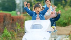 無料で何度も乗車OKの「ミニ新幹線」