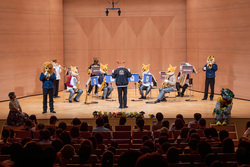 「動物たちの生演奏で歌って踊ろう！「ズーラシアンブラス・トドラーコンサート」が開催」の写真