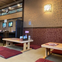 「東京都内で「源泉掛け流し温泉」が楽しめる日帰り入浴施設10選！親子で本格湯めぐり 」の写真