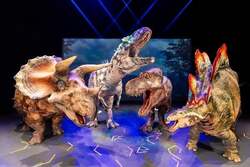 「全国19都市を巡回！超リアルな恐竜に会える『恐竜ラボ！ギガ・ミッション』開催」の写真