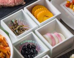 「【2026】豪華料理食べ放題！関東の新春バイキング・ブッフェ6選　おせち料理も♪」の写真