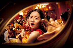 『狙われた仮面舞踏会』大好評のリアル・ミステリーショーが再登場！