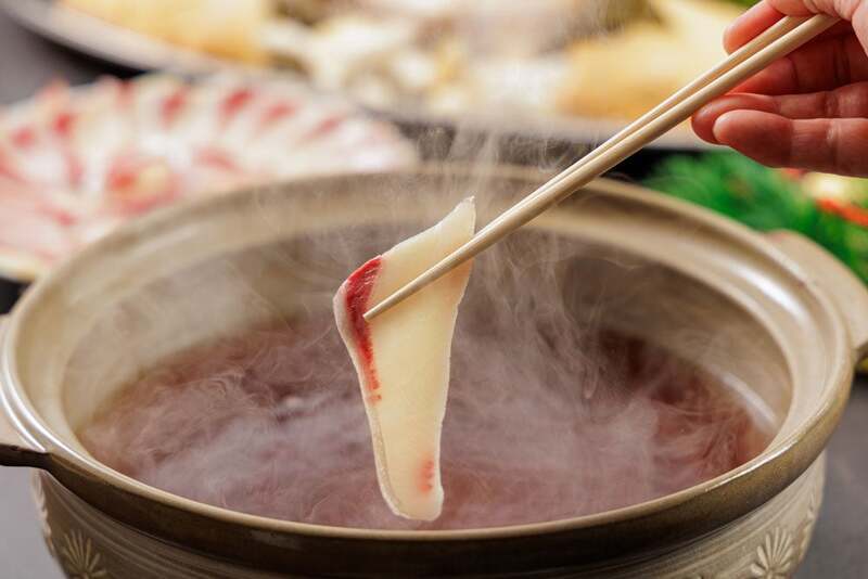 ブリのしゃぶしゃぶ　旭ポンズ添え