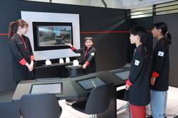 「キッザニア甲子園に新パビリオン「カーデザインスタジオ」がオープン！」の写真