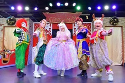 「【2025東京】親子で楽しめるクリスマスイベント16選！マーケット＆ショー＆無料も」の写真